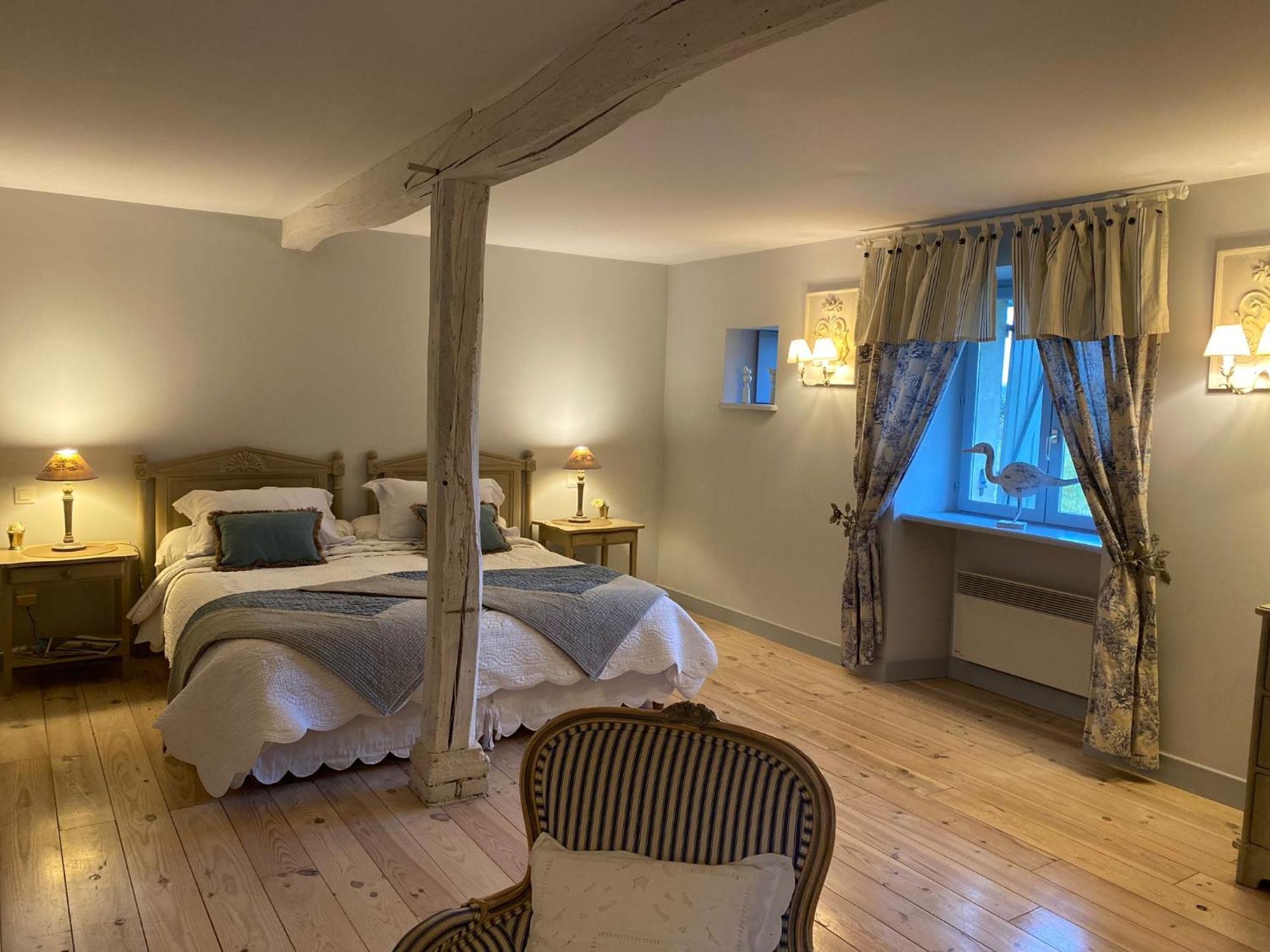 Domaine De La Creuse Bed and Breakfast Moussey  Exteriör bild